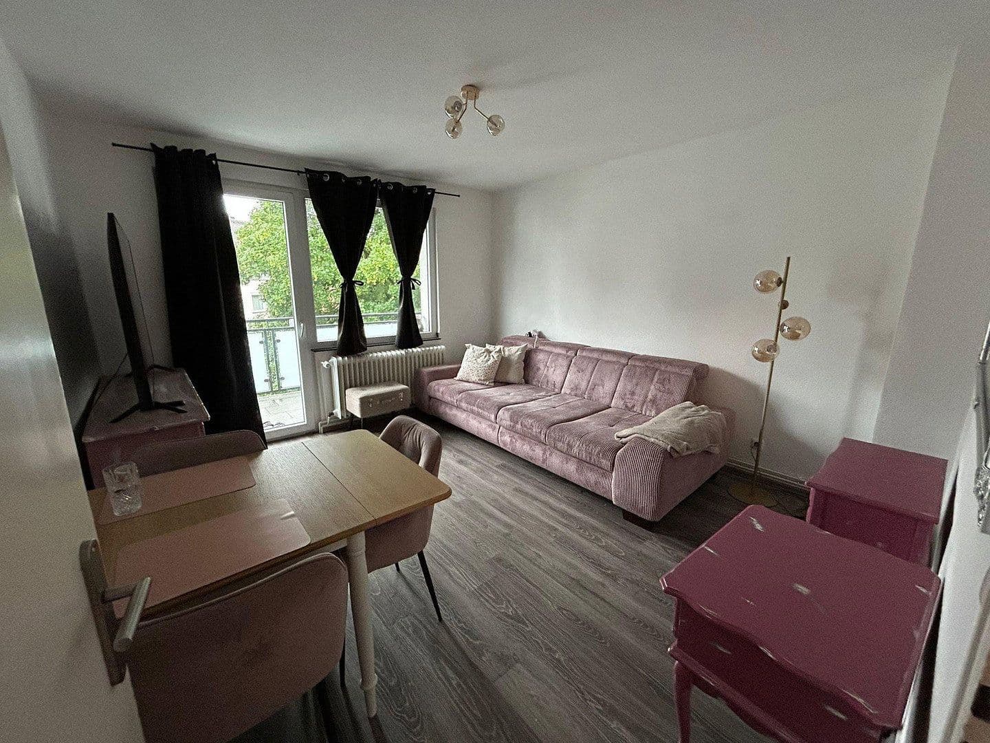 Pronájem bytu 3+1 69 m², Duisburg, Severní Porýní-Vestfálsko Pronájem bytu 3+1 69 m², Duisburg, Severní Porýní-Vestfálsko