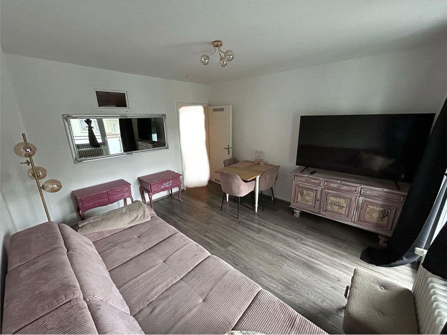 Pronájem bytu 3+1 69 m², Duisburg, Severní Porýní-Vestfálsko Pronájem bytu 3+1 69 m², Duisburg, Severní Porýní-Vestfálsko