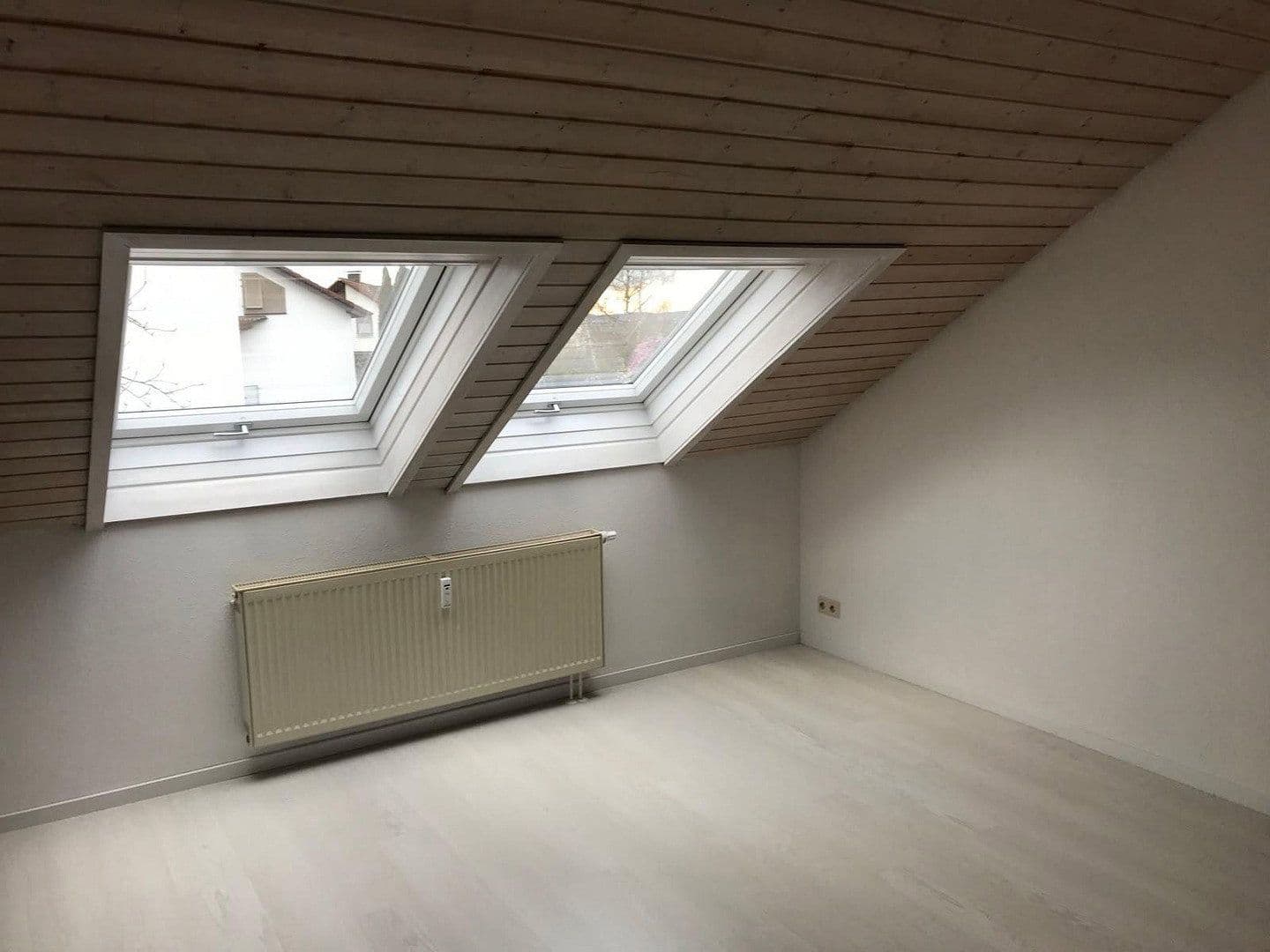 Pronájem bytu 2+1 50 m², Ammerbuch, Bádensko-Württembersko Pronájem bytu 2+1 50 m², Ammerbuch, Bádensko-Württembersko
