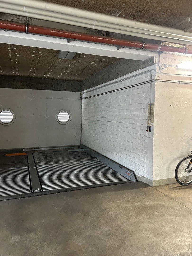 Pronájem bytu 2+kk 74 m², Tulpenstr. 28, Duisburg, Severní Porýní-Vestfálsko Pronájem bytu 2+kk 74 m², Tulpenstr. 28, Duisburg, Severní Porýní-Vestfálsko