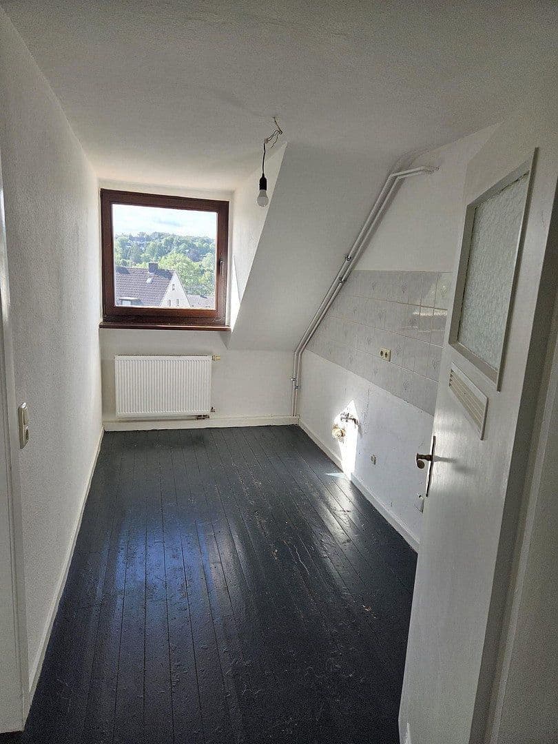 Pronájem bytu 3+1 65 m², Haldener Straße 82, Hagen, Severní Porýní-Vestfálsko Pronájem bytu 3+1 65 m², Haldener Straße 82, Hagen, Severní Porýní-Vestfálsko