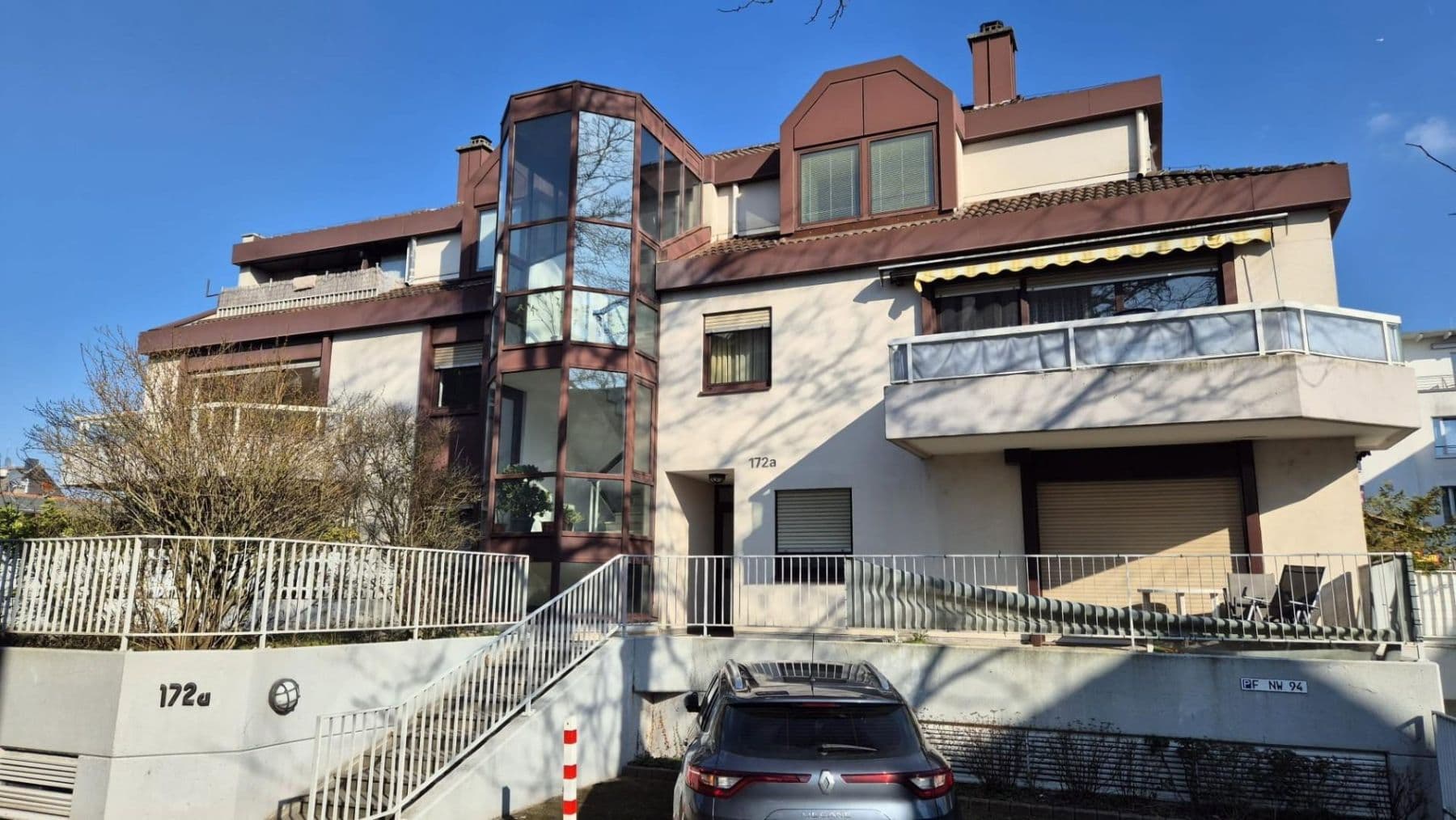 Prodej domu 1.150 m², pozemek 1.000 m², Neu-Isenburg, Hessen Prodej domu 1.150 m², pozemek 1.000 m², Neu-Isenburg, Hessen