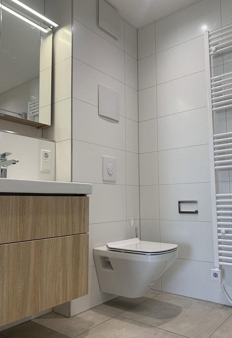 Pronájem bytu 3+1 115 m², Aschaffenburg, Bavorsko Pronájem bytu 3+1 115 m², Aschaffenburg, Bavorsko