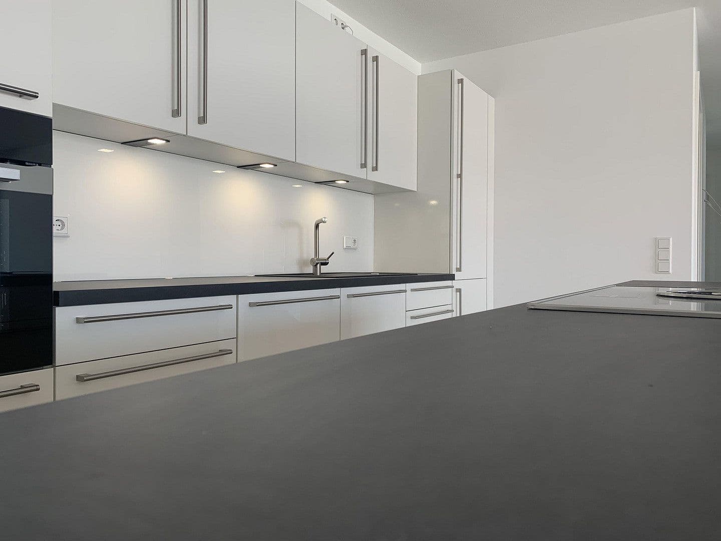 Pronájem bytu 3+1 115 m², Aschaffenburg, Bavorsko Pronájem bytu 3+1 115 m², Aschaffenburg, Bavorsko