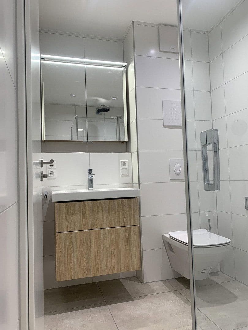 Pronájem bytu 3+1 115 m², Aschaffenburg, Bavorsko Pronájem bytu 3+1 115 m², Aschaffenburg, Bavorsko