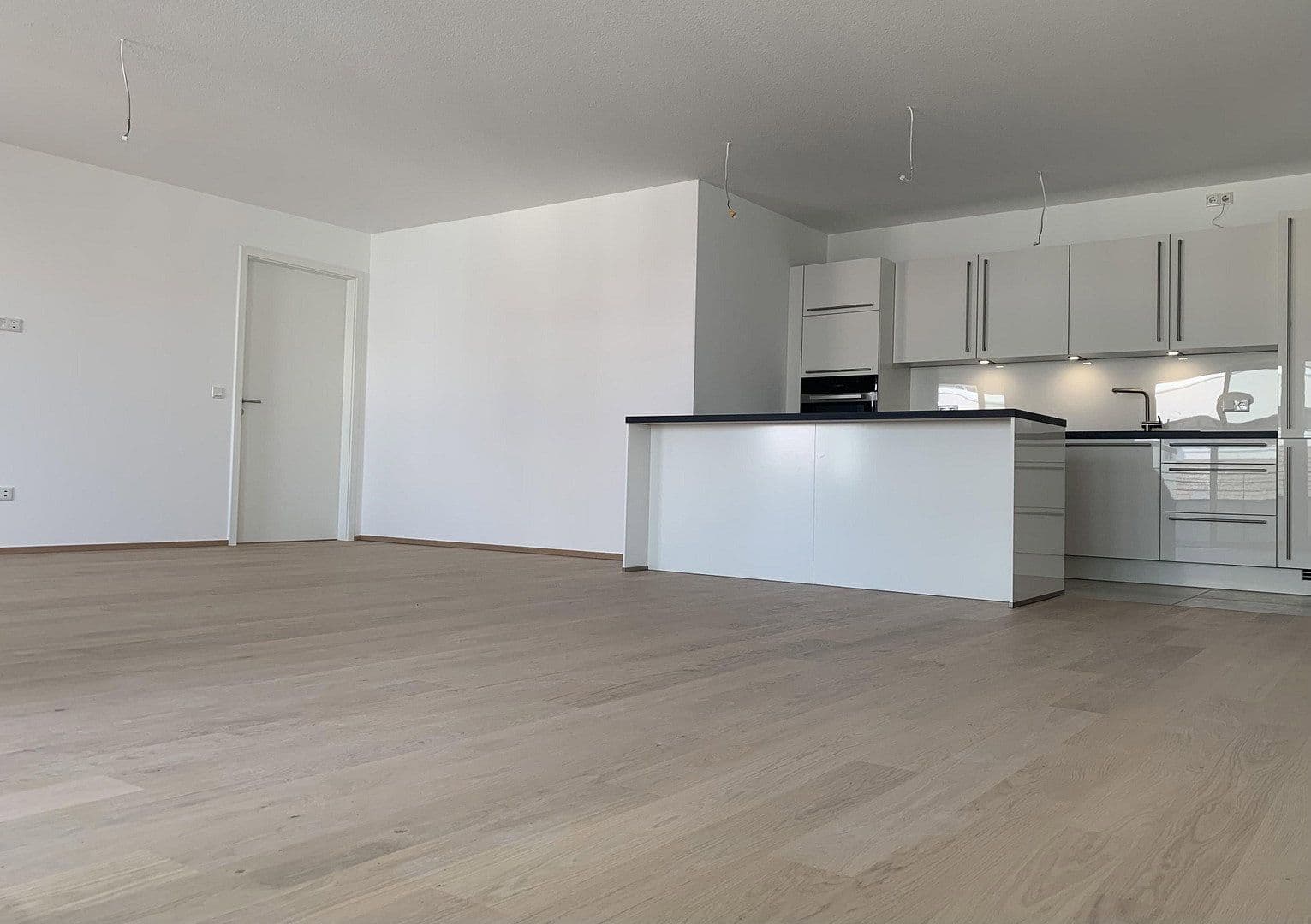 Pronájem bytu 3+1 115 m², Aschaffenburg, Bavorsko Pronájem bytu 3+1 115 m², Aschaffenburg, Bavorsko