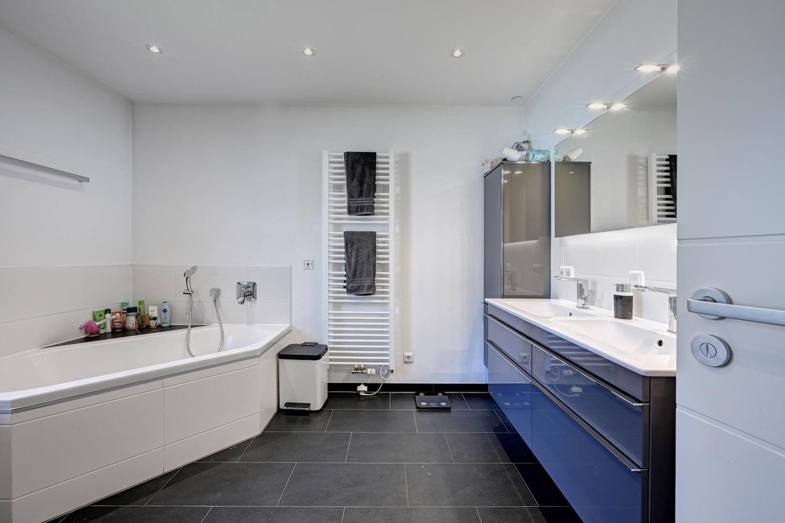 Prodej domu 150 m², pozemek 371 m², Vaterstetten, Bavorsko Prodej domu 150 m², pozemek 371 m², Vaterstetten, Bavorsko