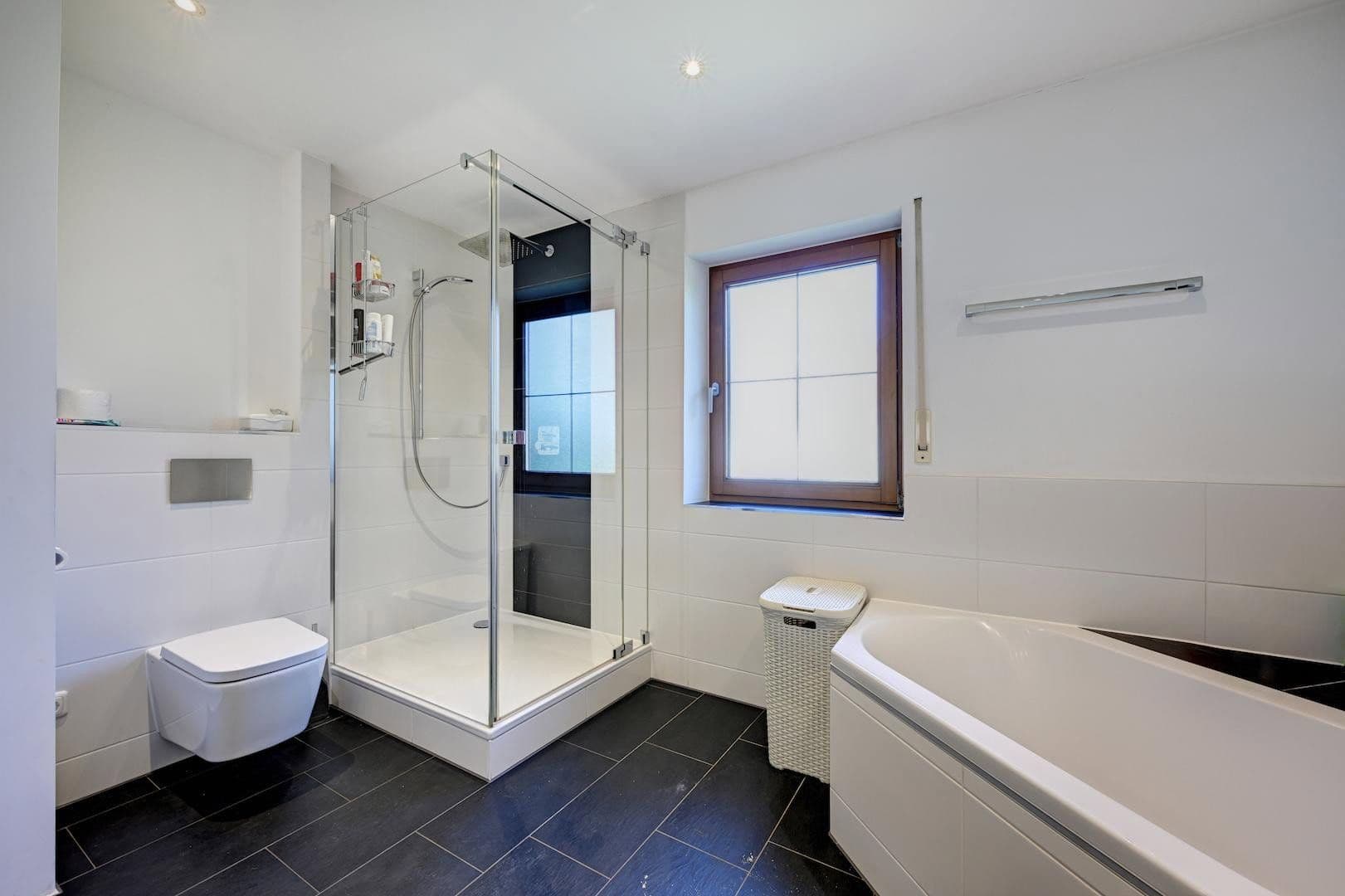 Prodej domu 150 m², pozemek 371 m², Vaterstetten, Bavorsko Prodej domu 150 m², pozemek 371 m², Vaterstetten, Bavorsko