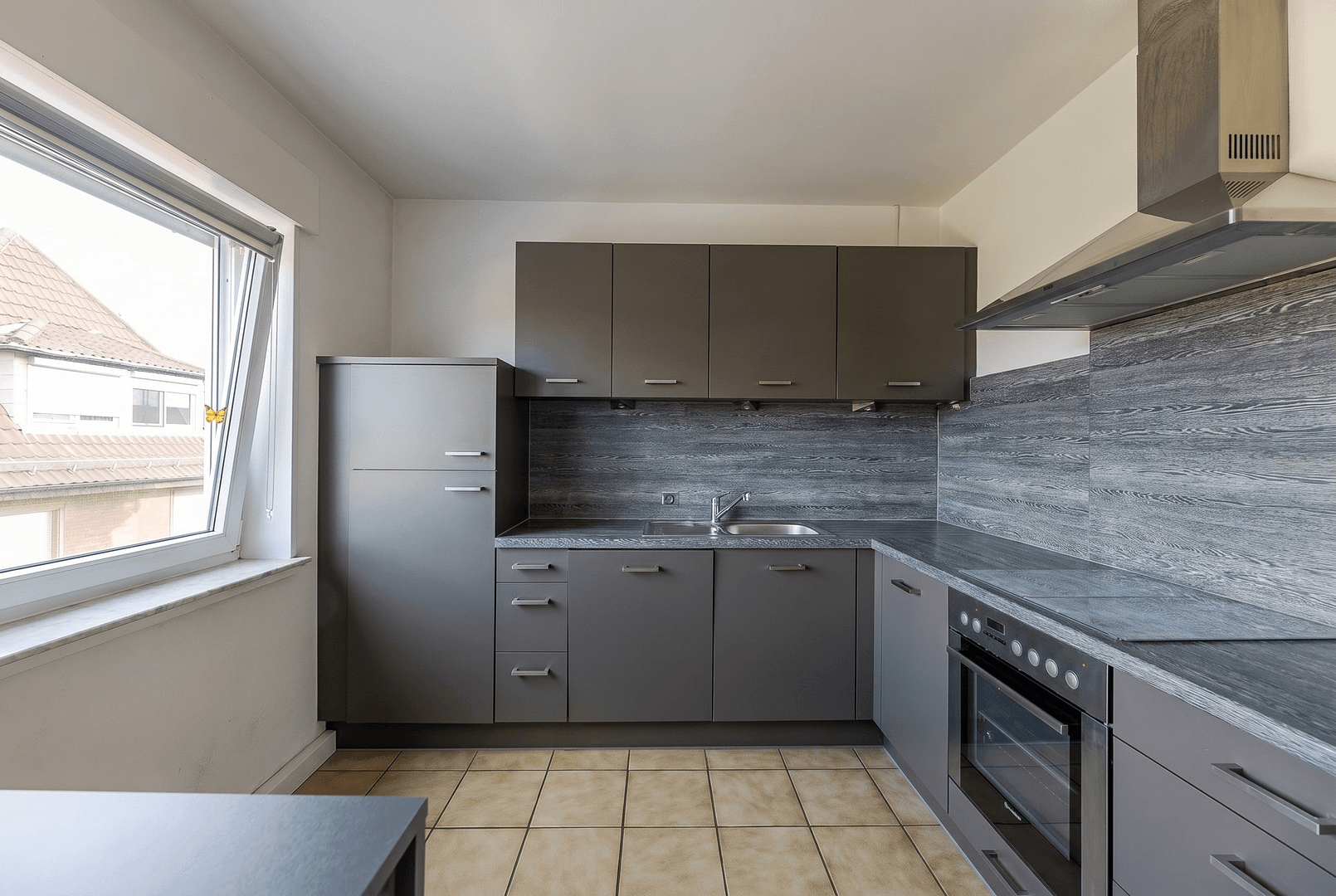 Pronájem bytu 3+1 90 m², Plankstadt, Bádensko-Württembersko Pronájem bytu 3+1 90 m², Plankstadt, Bádensko-Württembersko