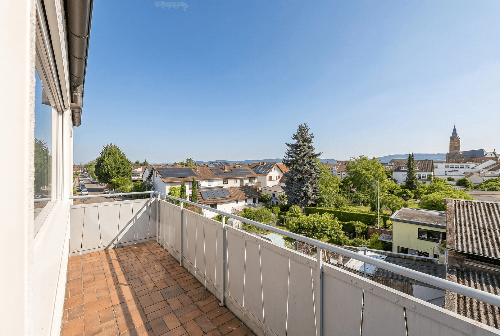 Pronájem bytu 3+1 90 m², Plankstadt, Bádensko-Württembersko Pronájem bytu 3+1 90 m², Plankstadt, Bádensko-Württembersko