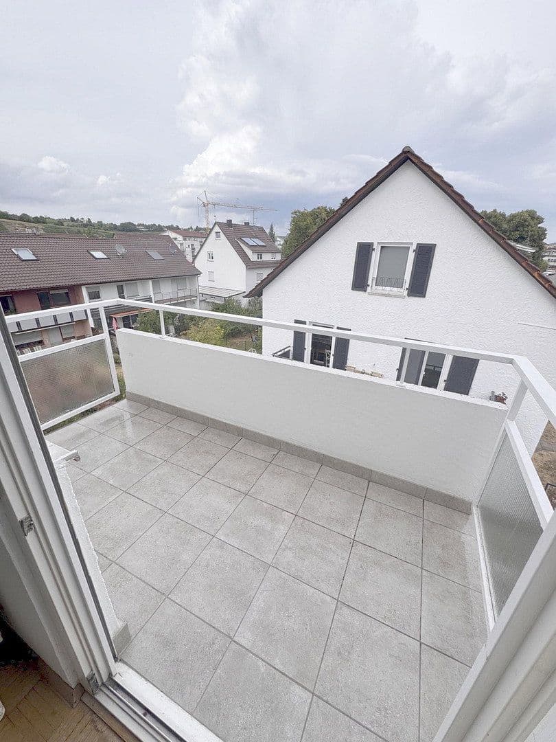 Pronájem bytu 1+1 35 m², Lehnerstr. 20, Lauffen am Neckar, Bádensko-Württembersko Pronájem bytu 1+1 35 m², Lehnerstr. 20, Lauffen am Neckar, Bádensko-Württembersko