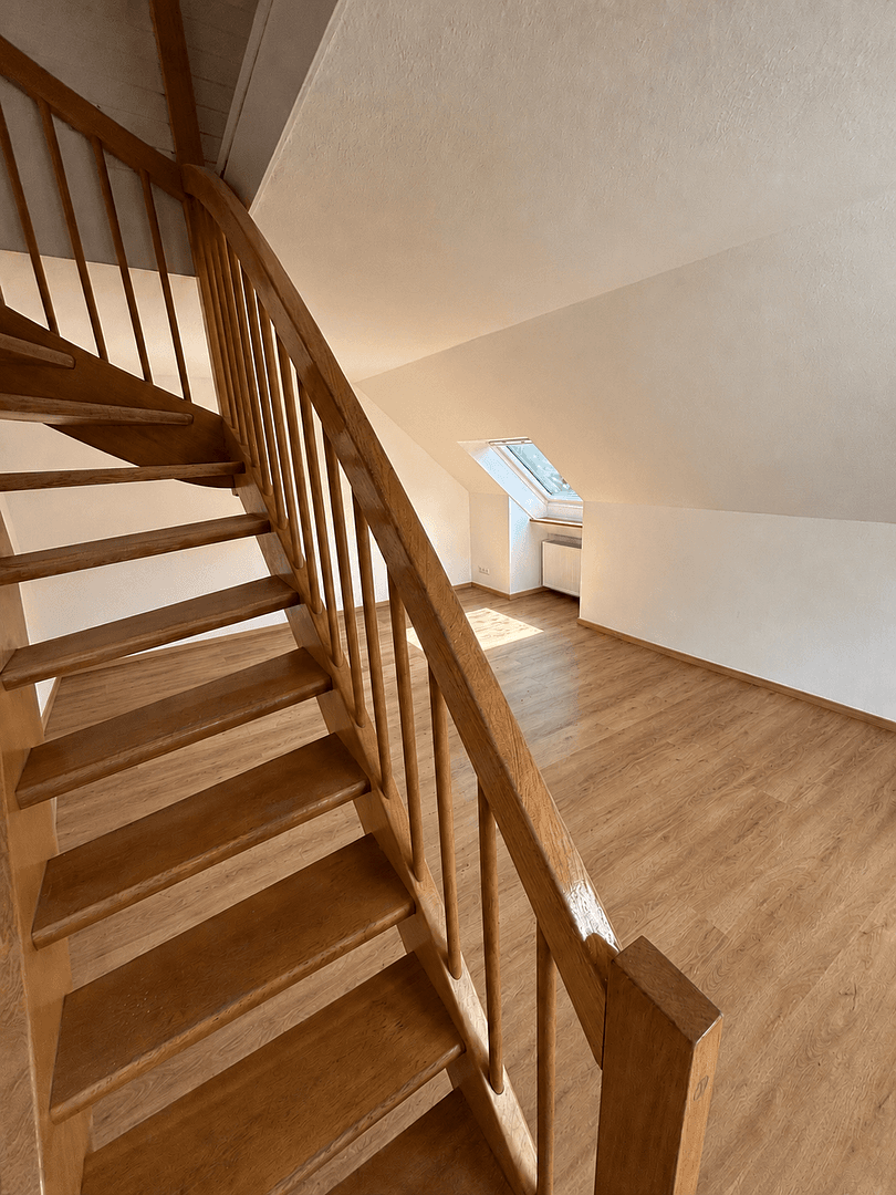 Pronájem bytu 3+kk 80 m², Ulmer Straße 18, Nördlingen, Bavorsko Pronájem bytu 3+kk 80 m², Ulmer Straße 18, Nördlingen, Bavorsko
