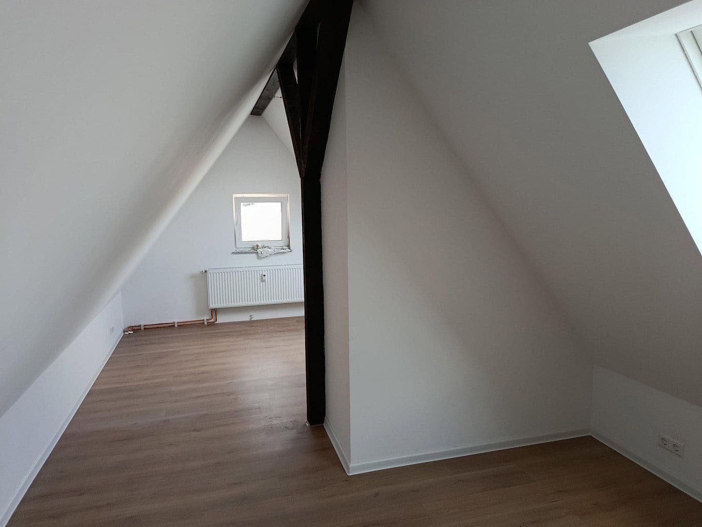 Pronájem bytu 3+1 52 m², Brockenbergstr. 1, Holzgerlingen, Bádensko-Württembersko Pronájem bytu 3+1 52 m², Brockenbergstr. 1, Holzgerlingen, Bádensko-Württembersko