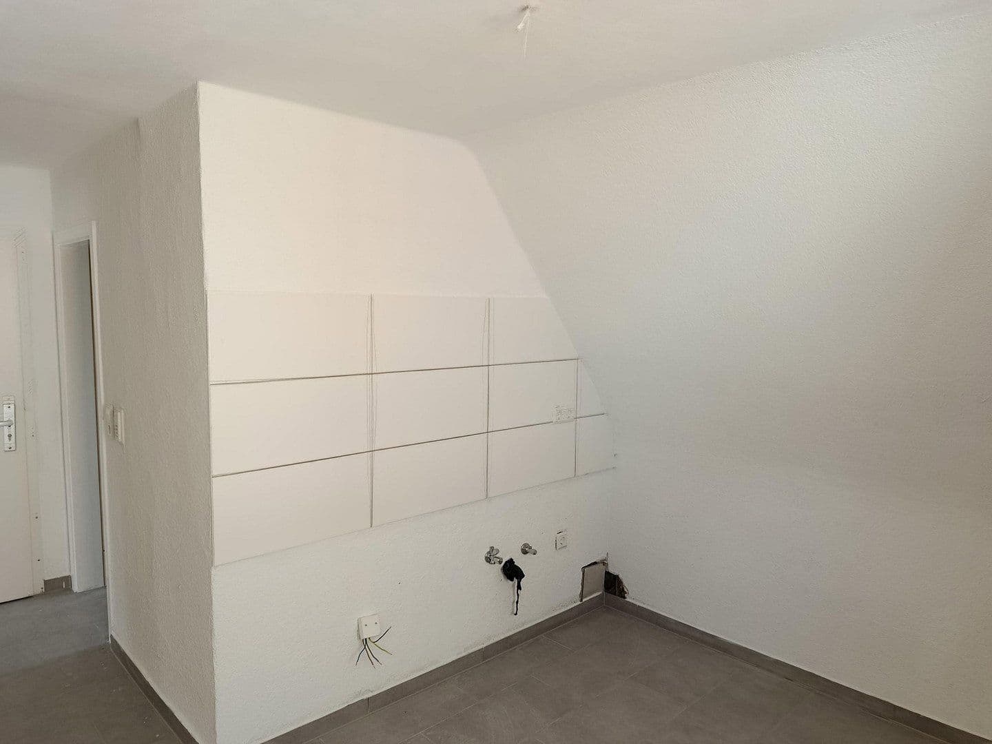 Pronájem bytu 3+1 52 m², Brockenbergstr. 1, Holzgerlingen, Bádensko-Württembersko Pronájem bytu 3+1 52 m², Brockenbergstr. 1, Holzgerlingen, Bádensko-Württembersko