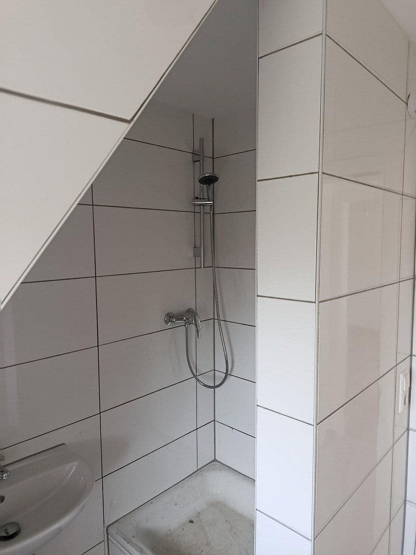 Pronájem bytu 3+1 52 m², Brockenbergstr. 1, Holzgerlingen, Bádensko-Württembersko Pronájem bytu 3+1 52 m², Brockenbergstr. 1, Holzgerlingen, Bádensko-Württembersko