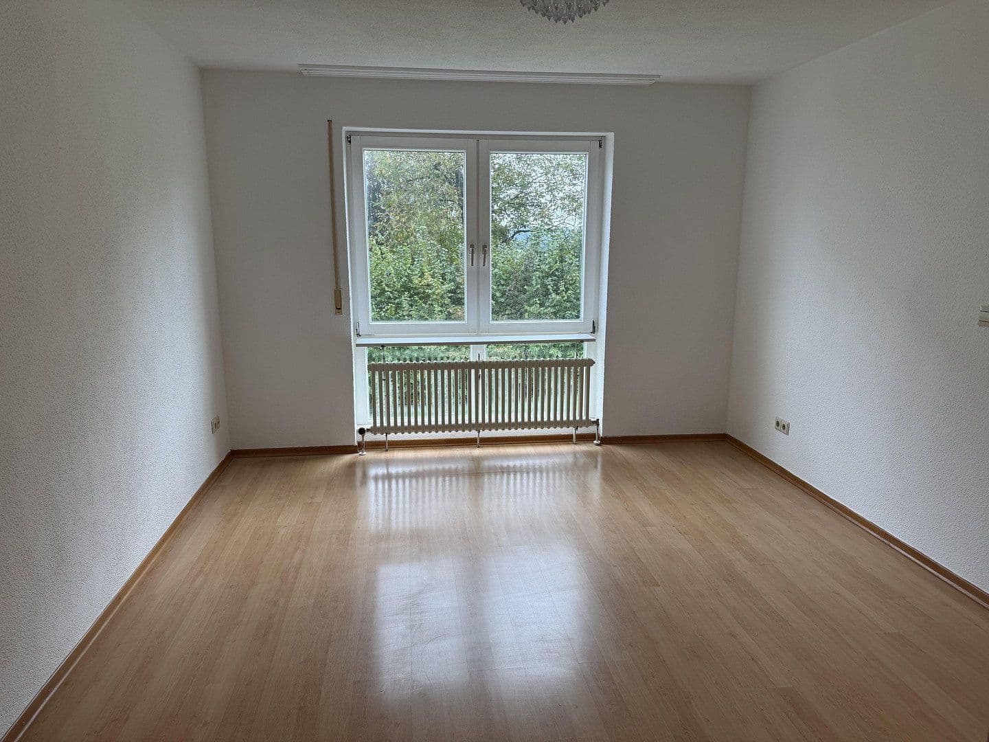 Pronájem bytu 3+kk 90 m², Lottstetten, Bádensko-Württembersko Pronájem bytu 3+kk 90 m², Lottstetten, Bádensko-Württembersko
