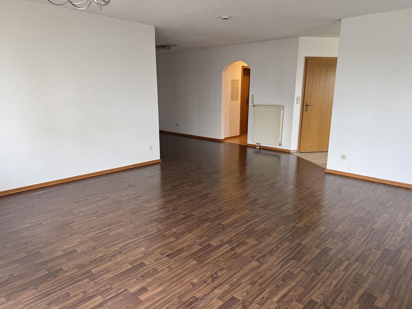 Pronájem bytu 3+kk 90 m², Lottstetten, Bádensko-Württembersko Pronájem bytu 3+kk 90 m², Lottstetten, Bádensko-Württembersko