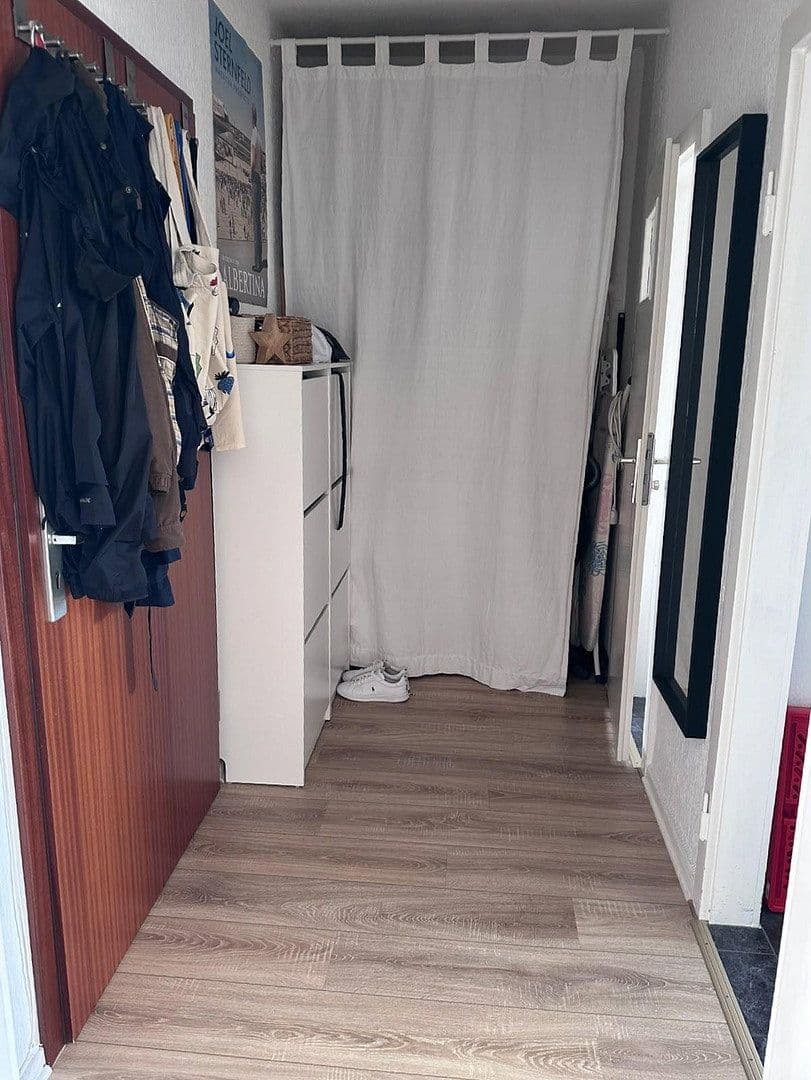 Pronájem bytu 2+1 43 m², Bibienastraße, Mannheim, Bádensko-Württembersko Pronájem bytu 2+1 43 m², Bibienastraße, Mannheim, Bádensko-Württembersko