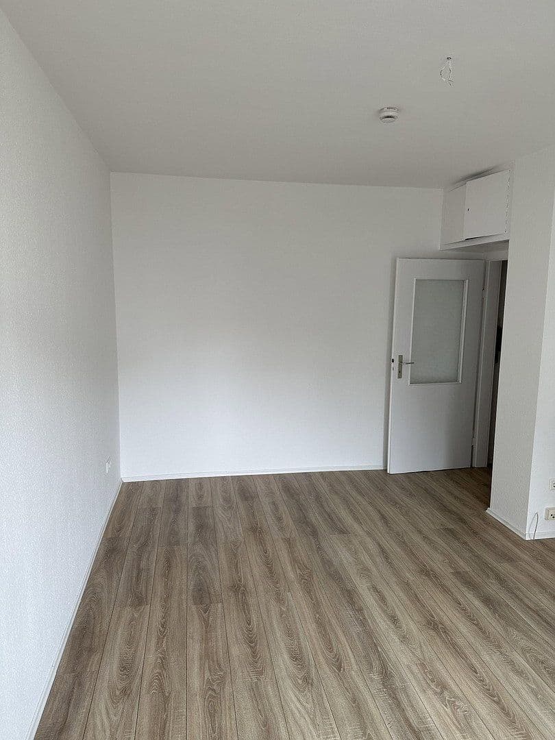 Pronájem bytu 1+1 25 m², Bibienastraße, Mannheim, Bádensko-Württembersko Pronájem bytu 1+1 25 m², Bibienastraße, Mannheim, Bádensko-Württembersko