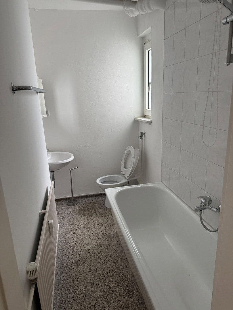 Pronájem bytu 1+1 25 m², Bibienastraße, Mannheim, Bádensko-Württembersko Pronájem bytu 1+1 25 m², Bibienastraße, Mannheim, Bádensko-Württembersko