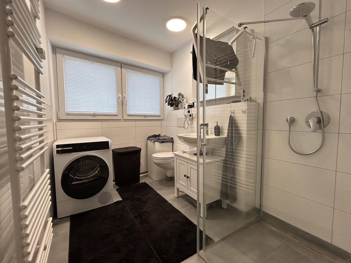 Pronájem bytu 2+kk 85 m², Köln, Severní Porýní-Vestfálsko Pronájem bytu 2+kk 85 m², Köln, Severní Porýní-Vestfálsko