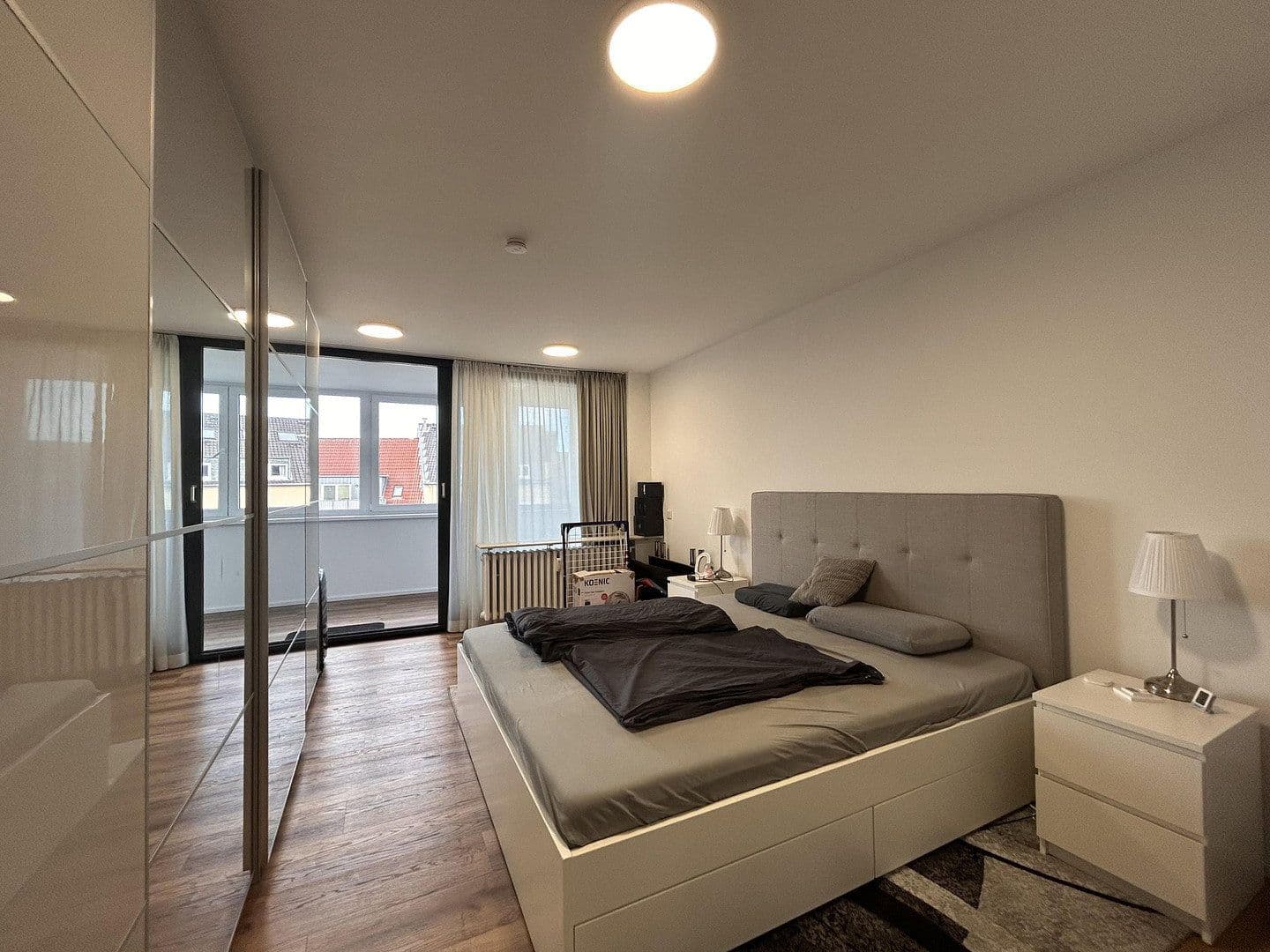 Pronájem bytu 2+kk 85 m², Köln, Severní Porýní-Vestfálsko Pronájem bytu 2+kk 85 m², Köln, Severní Porýní-Vestfálsko