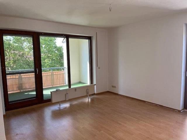 Pronájem bytu 2+1 61 m², Ernst-Moritz- Arndt - Straße 13 a, Taucha, Sasko Pronájem bytu 2+1 61 m², Ernst-Moritz- Arndt - Straße 13 a, Taucha, Sasko