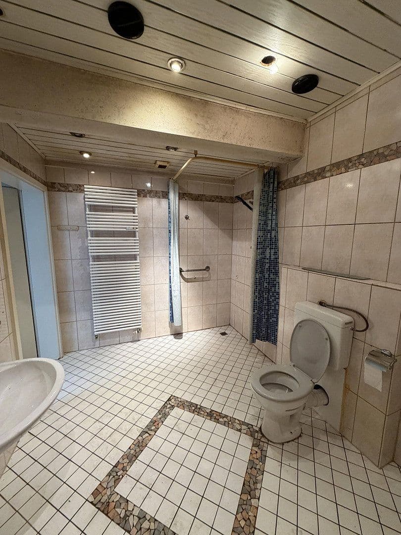 Pronájem bytu 3+1 79 m², Geilenkichener Str. 55, Übach-Palenberg, Severní Porýní-Vestfálsko Pronájem bytu 3+1 79 m², Geilenkichener Str. 55, Übach-Palenberg, Severní Porýní-Vestfálsko