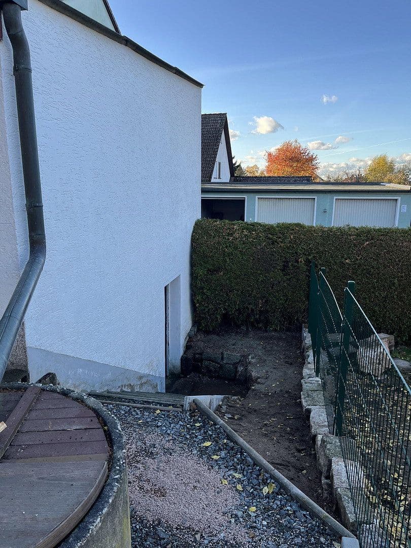 Prodej domu 160 m², pozemek 551 m², Weiden, Bavorsko Prodej domu 160 m², pozemek 551 m², Weiden, Bavorsko