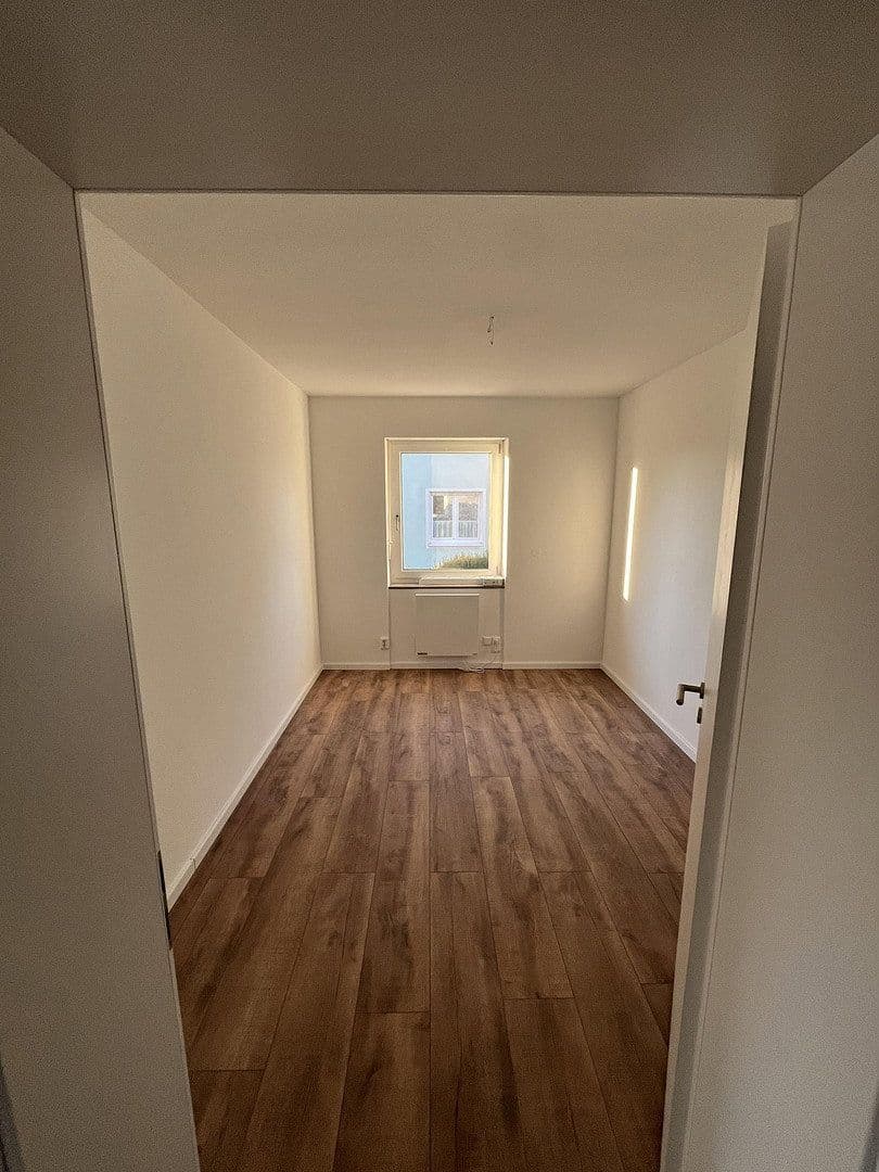 Prodej domu 160 m², pozemek 551 m², Weiden, Bavorsko Prodej domu 160 m², pozemek 551 m², Weiden, Bavorsko