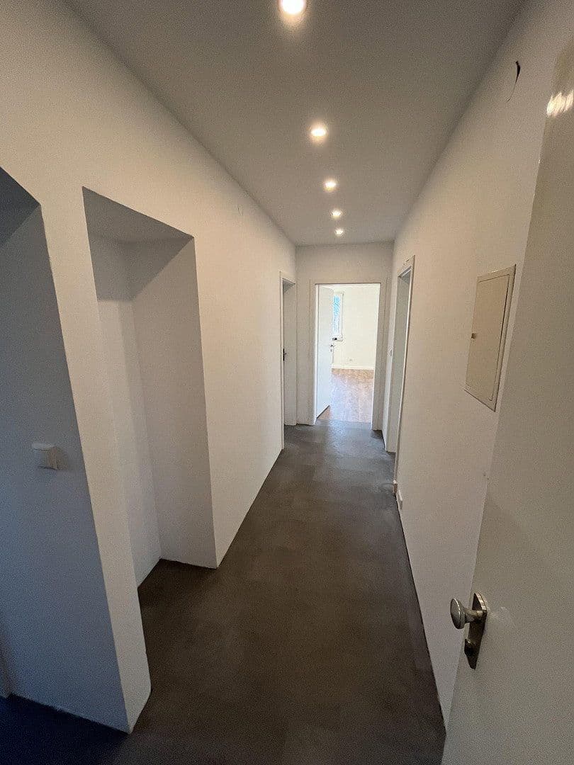 Prodej domu 160 m², pozemek 551 m², Weiden, Bavorsko Prodej domu 160 m², pozemek 551 m², Weiden, Bavorsko