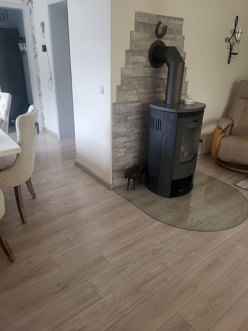 Prodej domu 140 m², pozemek 583 m², Hemmoor, Dolní Sasko Prodej domu 140 m², pozemek 583 m², Hemmoor, Dolní Sasko