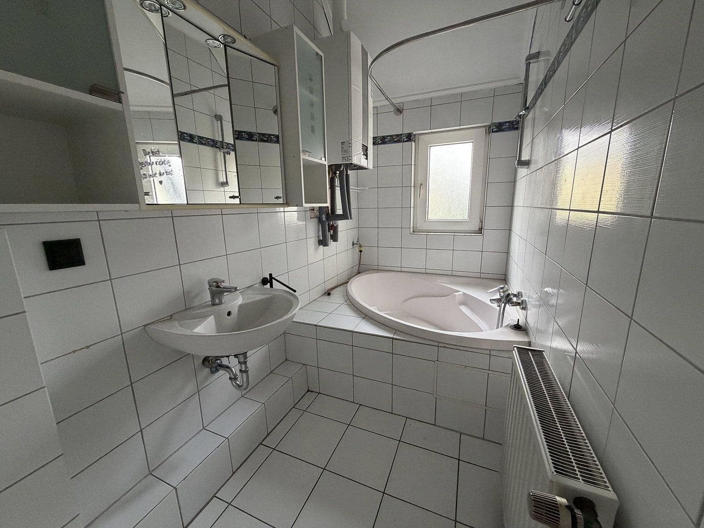 Pronájem domu 110 m², pozemek 202 m², Linderner Bahn 53, Geilenkirchen, Severní Porýní-Vestfálsko Pronájem domu 110 m², pozemek 202 m², Linderner Bahn 53, Geilenkirchen, Severní Porýní-Vestfálsko