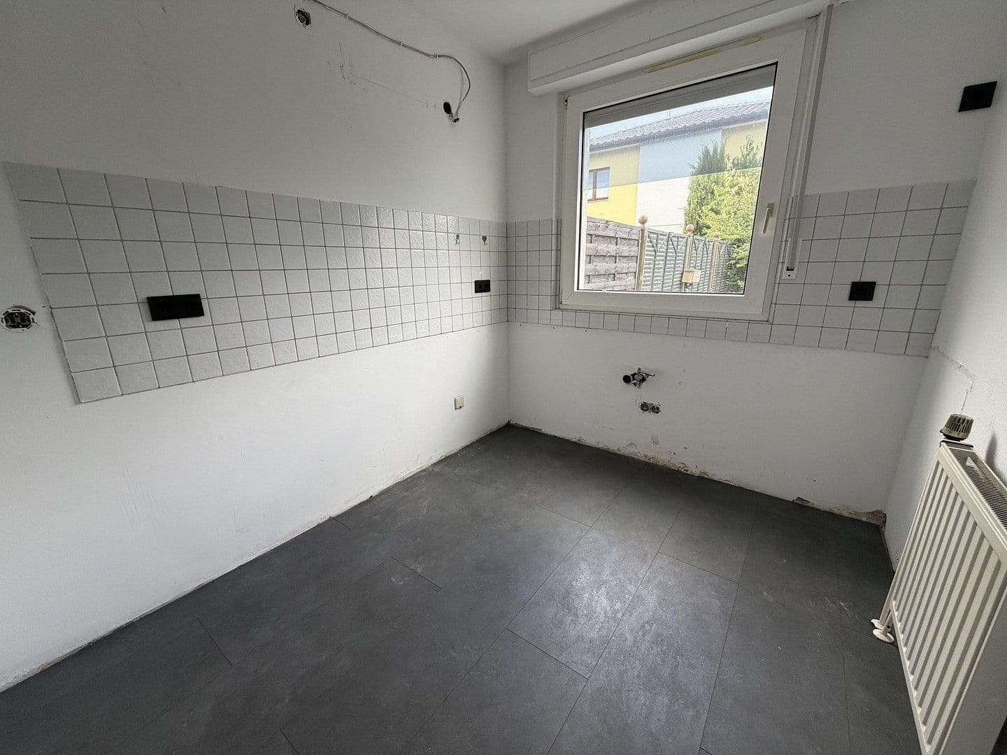 Pronájem domu 110 m², pozemek 202 m², Linderner Bahn 53, Geilenkirchen, Severní Porýní-Vestfálsko Pronájem domu 110 m², pozemek 202 m², Linderner Bahn 53, Geilenkirchen, Severní Porýní-Vestfálsko
