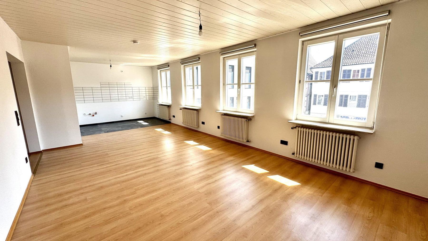 Pronájem bytu 3+kk 80 m², Marktstraße 49, Winnenden, Bádensko-Württembersko Pronájem bytu 3+kk 80 m², Marktstraße 49, Winnenden, Bádensko-Württembersko