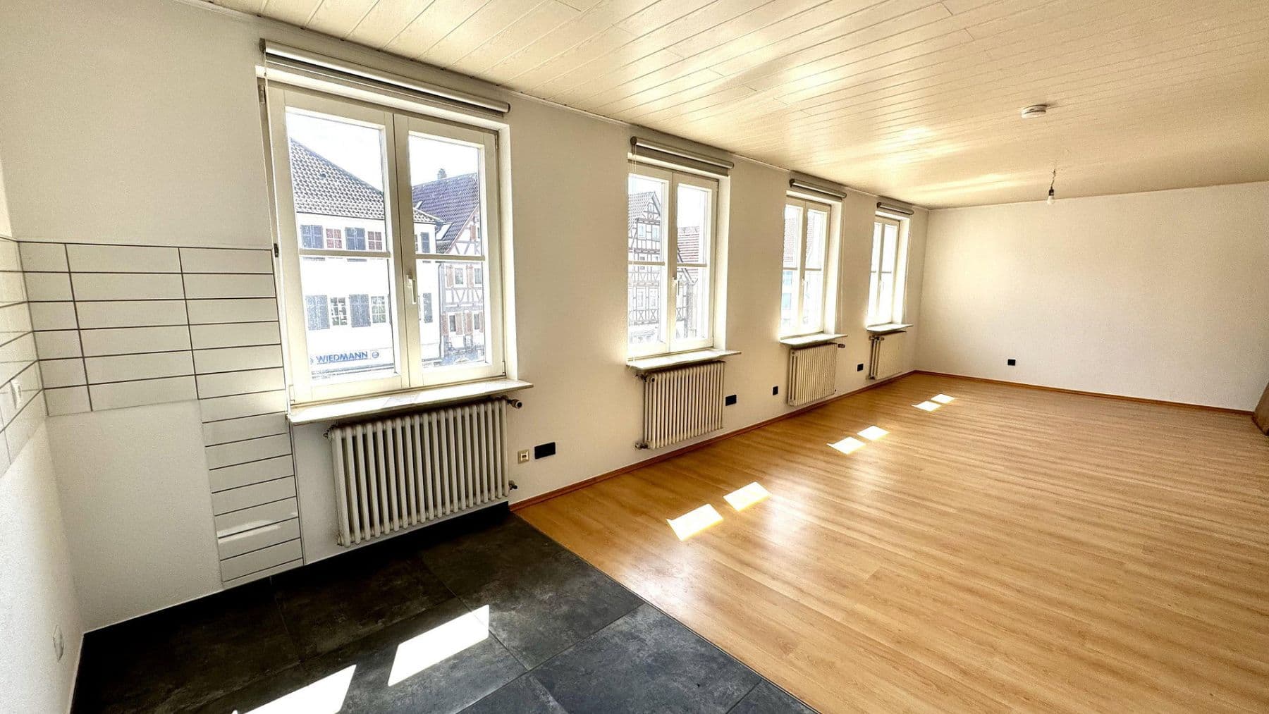 Pronájem bytu 3+kk 80 m², Marktstraße 49, Winnenden, Bádensko-Württembersko Pronájem bytu 3+kk 80 m², Marktstraße 49, Winnenden, Bádensko-Württembersko