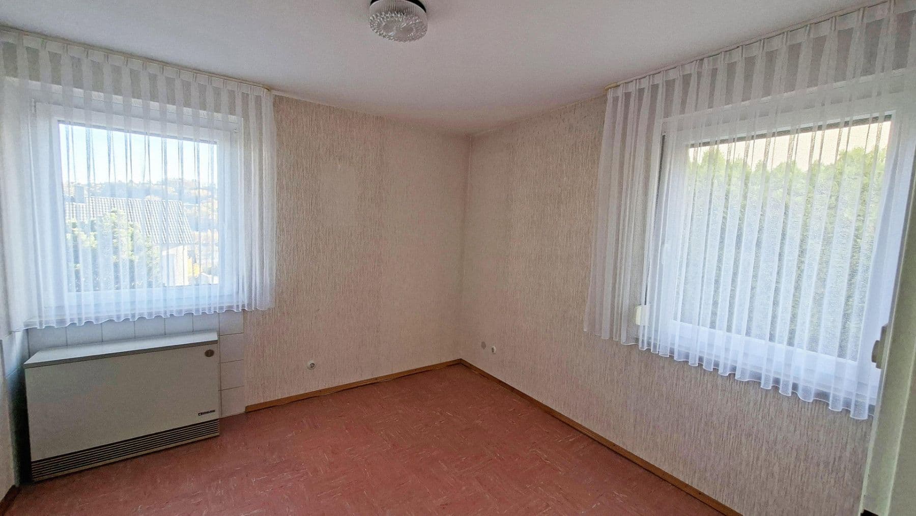 Prodej domu 129 m², pozemek 343 m², Schwäbisch Gmünd, Bádensko-Württembersko Prodej domu 129 m², pozemek 343 m², Schwäbisch Gmünd, Bádensko-Württembersko
