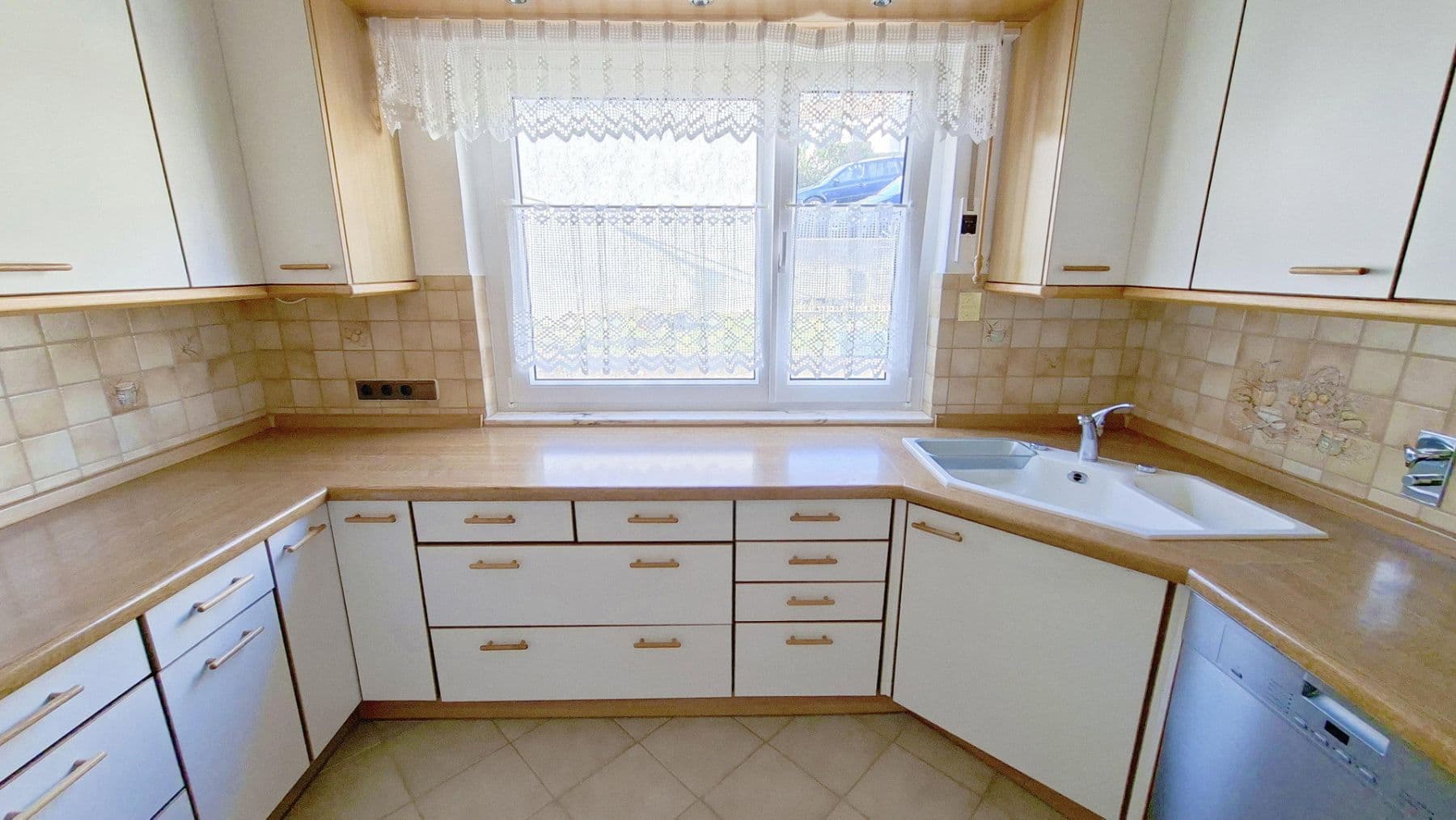 Prodej domu 129 m², pozemek 343 m², Schwäbisch Gmünd, Bádensko-Württembersko Prodej domu 129 m², pozemek 343 m², Schwäbisch Gmünd, Bádensko-Württembersko