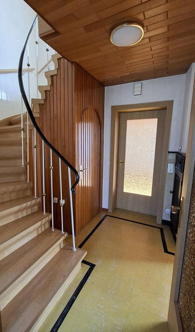 Prodej domu 129 m², pozemek 343 m², Schwäbisch Gmünd, Bádensko-Württembersko Prodej domu 129 m², pozemek 343 m², Schwäbisch Gmünd, Bádensko-Württembersko