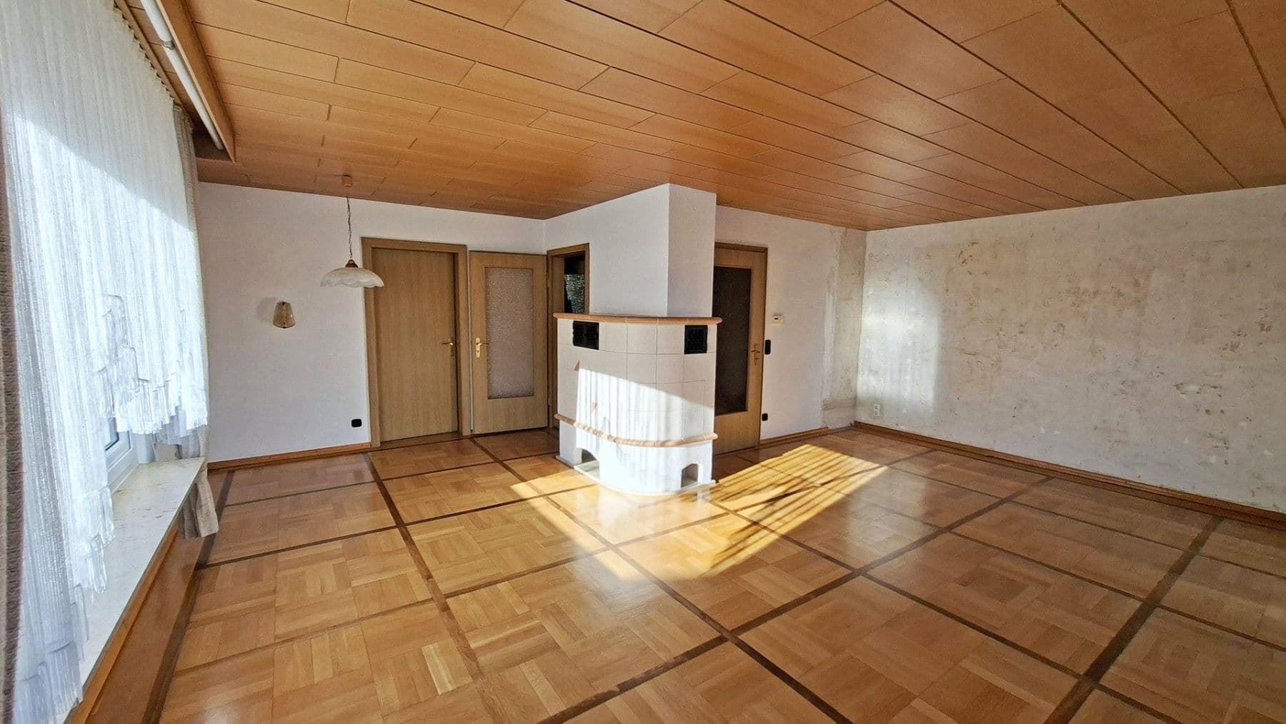 Prodej domu 129 m², pozemek 343 m², Schwäbisch Gmünd, Bádensko-Württembersko Prodej domu 129 m², pozemek 343 m², Schwäbisch Gmünd, Bádensko-Württembersko