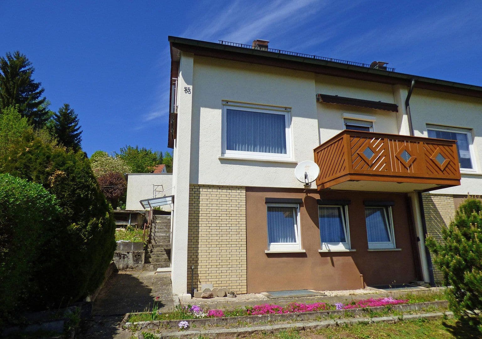 Prodej domu 129 m², pozemek 343 m², Schwäbisch Gmünd, Bádensko-Württembersko Prodej domu 129 m², pozemek 343 m², Schwäbisch Gmünd, Bádensko-Württembersko