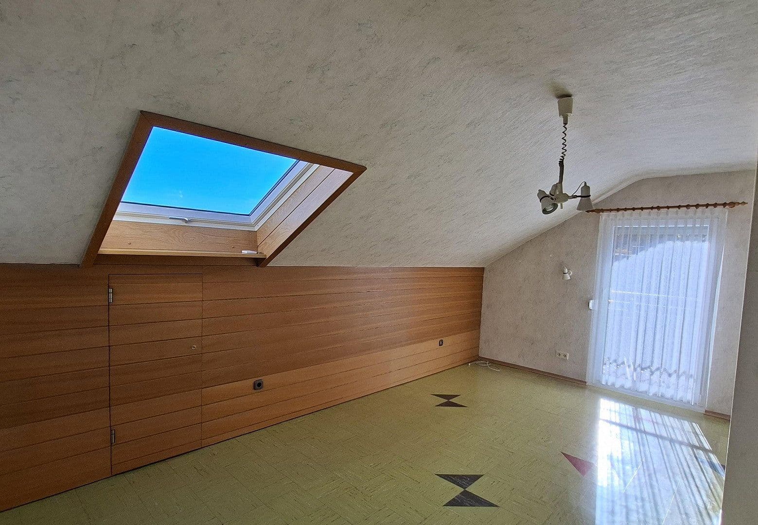 Prodej domu 129 m², pozemek 343 m², Schwäbisch Gmünd, Bádensko-Württembersko Prodej domu 129 m², pozemek 343 m², Schwäbisch Gmünd, Bádensko-Württembersko