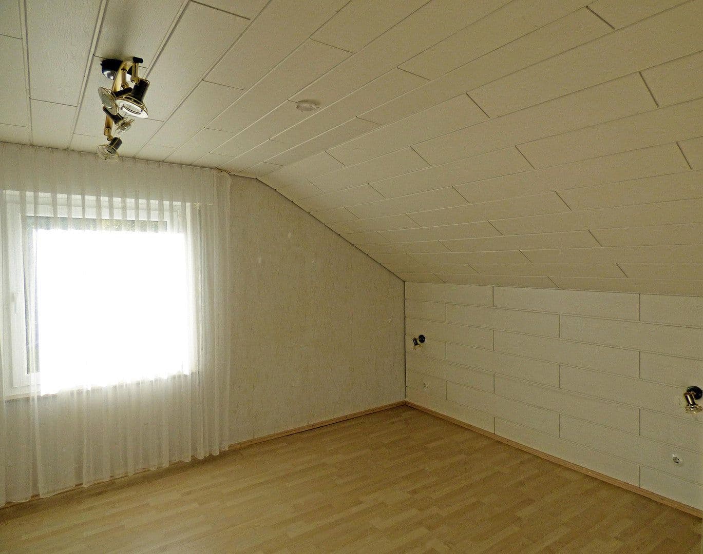 Prodej domu 129 m², pozemek 343 m², Schwäbisch Gmünd, Bádensko-Württembersko Prodej domu 129 m², pozemek 343 m², Schwäbisch Gmünd, Bádensko-Württembersko