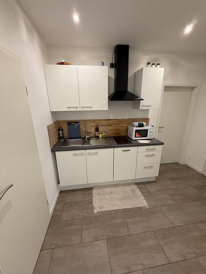 Pronájem bytu 16 m², Peter-Henlein-Straße 78, Nürnberg, Bavorsko Pronájem bytu 16 m², Peter-Henlein-Straße 78, Nürnberg, Bavorsko