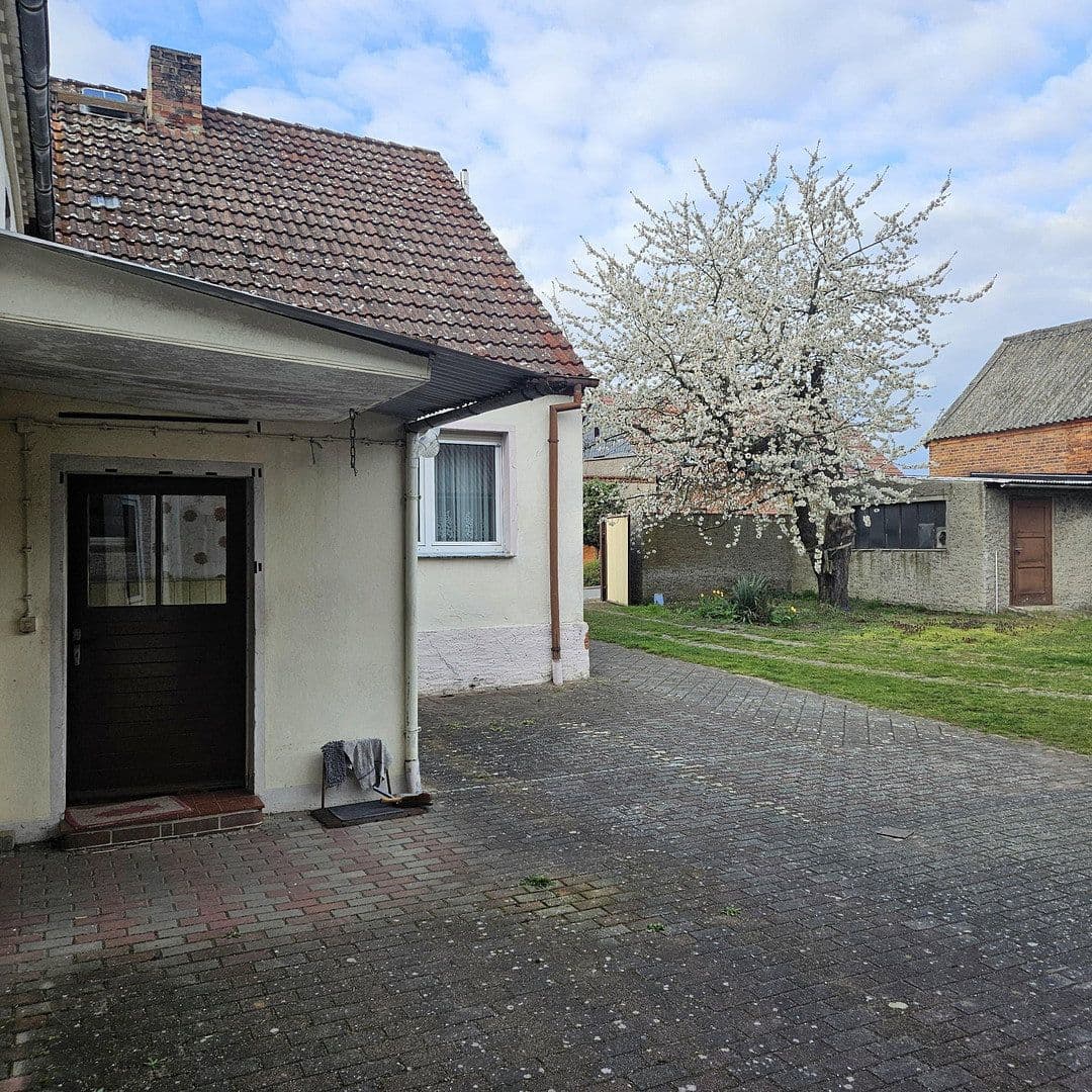 Prodej domu 150 m², pozemek 5.000 m², Neuenklitsche 15, Jerichow, Sasko-Anhaltsko Prodej domu 150 m², pozemek 5.000 m², Neuenklitsche 15, Jerichow, Sasko-Anhaltsko