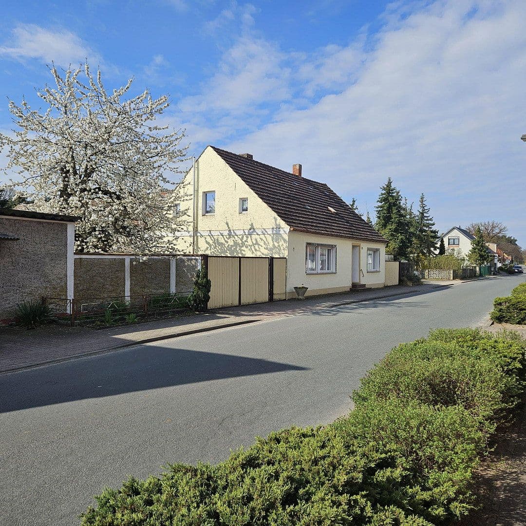 Prodej domu 150 m², pozemek 5.000 m², Neuenklitsche 15, Jerichow, Sasko-Anhaltsko Prodej domu 150 m², pozemek 5.000 m², Neuenklitsche 15, Jerichow, Sasko-Anhaltsko