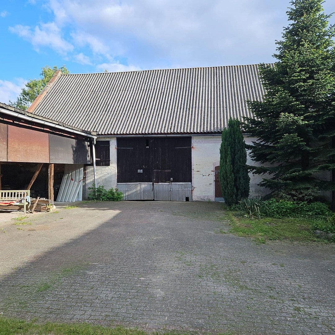 Prodej domu 150 m², pozemek 5.000 m², Neuenklitsche 15, Jerichow, Sasko-Anhaltsko Prodej domu 150 m², pozemek 5.000 m², Neuenklitsche 15, Jerichow, Sasko-Anhaltsko