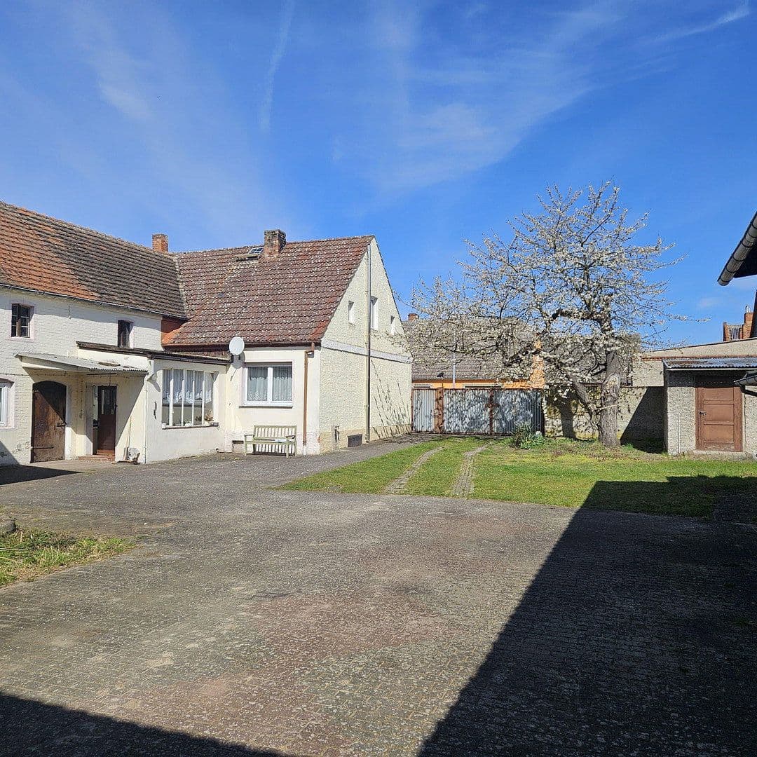 Prodej domu 150 m², pozemek 5.000 m², Neuenklitsche 15, Jerichow, Sasko-Anhaltsko Prodej domu 150 m², pozemek 5.000 m², Neuenklitsche 15, Jerichow, Sasko-Anhaltsko