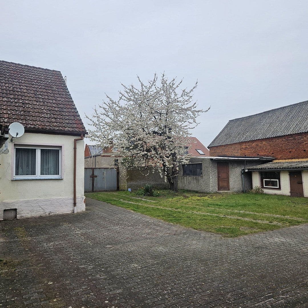 Prodej domu 150 m², pozemek 5.000 m², Neuenklitsche 15, Jerichow, Sasko-Anhaltsko Prodej domu 150 m², pozemek 5.000 m², Neuenklitsche 15, Jerichow, Sasko-Anhaltsko