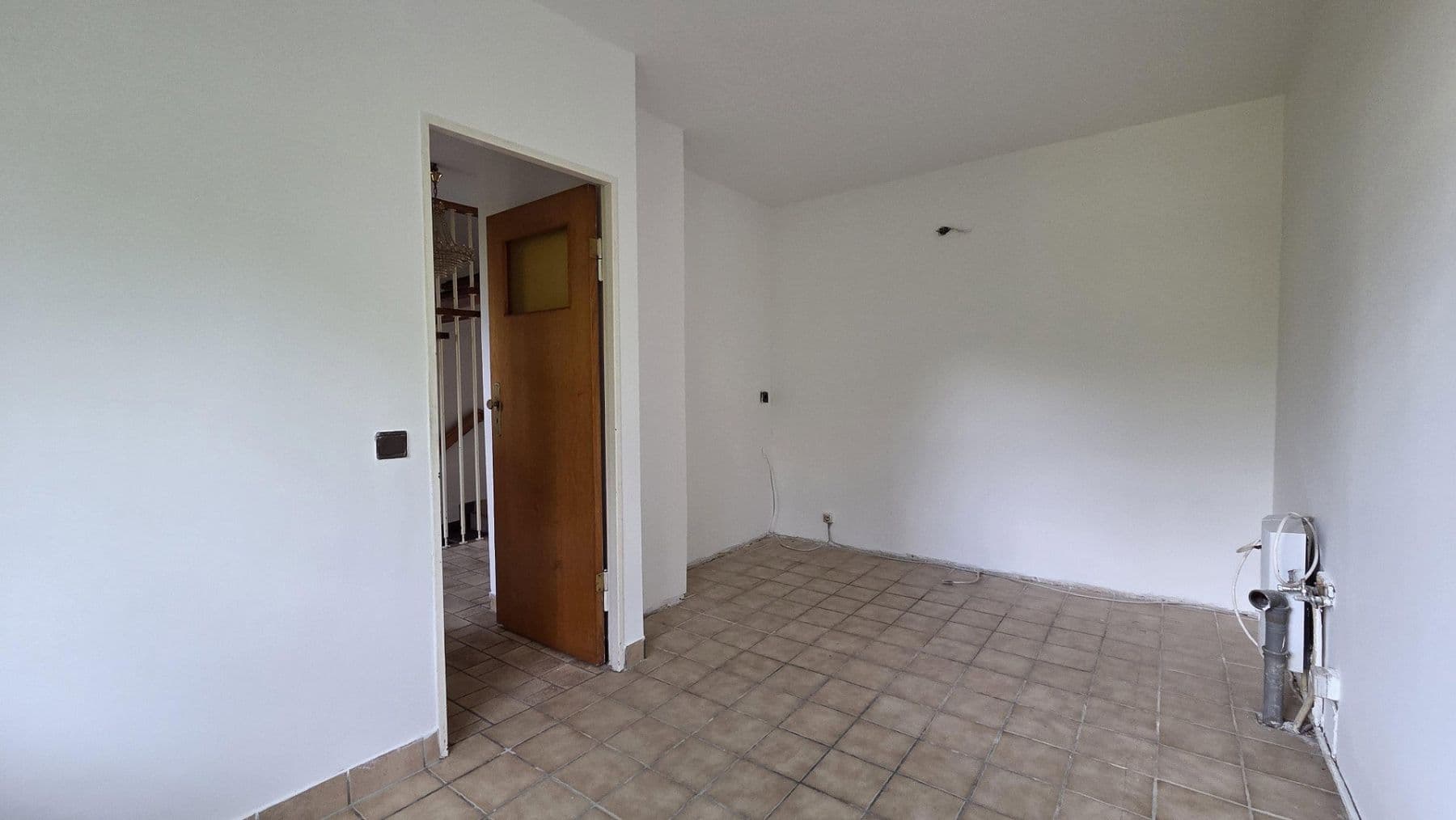 Prodej domu 93 m², pozemek 280 m², Berlin, Berlín Prodej domu 93 m², pozemek 280 m², Berlin, Berlín
